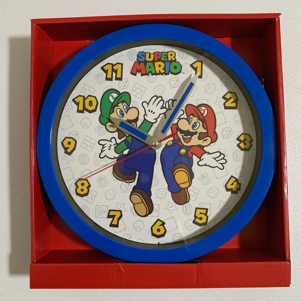 Nintendo Super Mario Bros. Luigi & Mario Analog Wall Clock-NIB